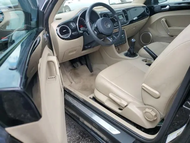 2013 VOLKSWAGEN BEETLE   