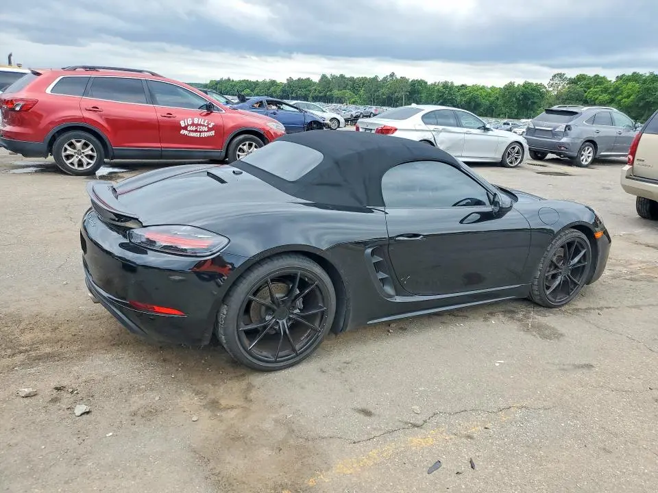 2017 PORSCHE BOXSTER   