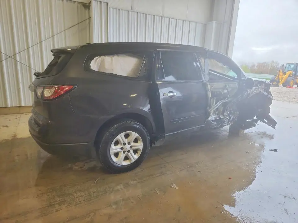2015 CHEVROLET TRAVERSE LS  