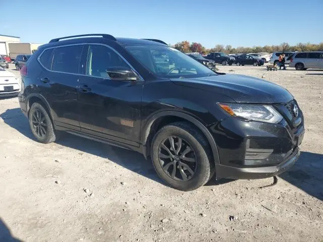 2017 NISSAN ROGUE SV  