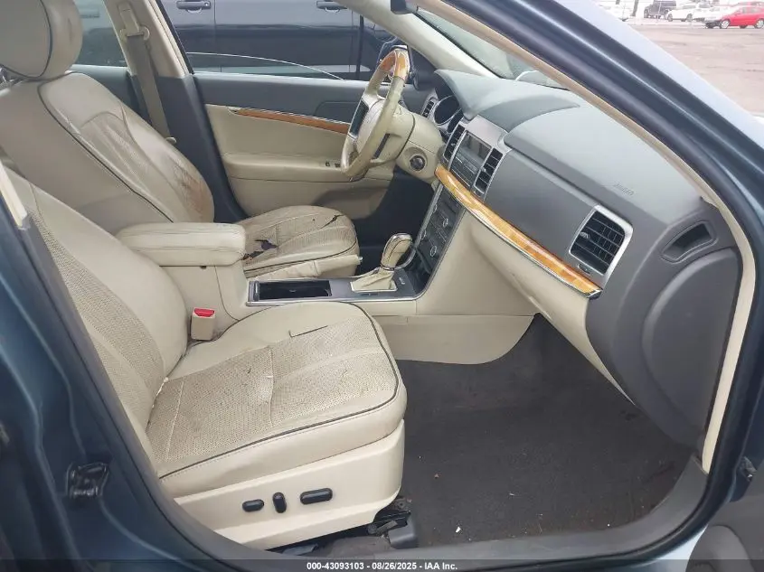2012 LINCOLN MKZ  