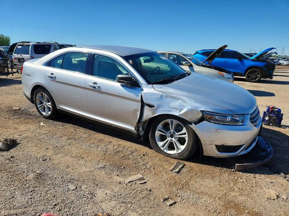 2017 FORD TAURUS SE  