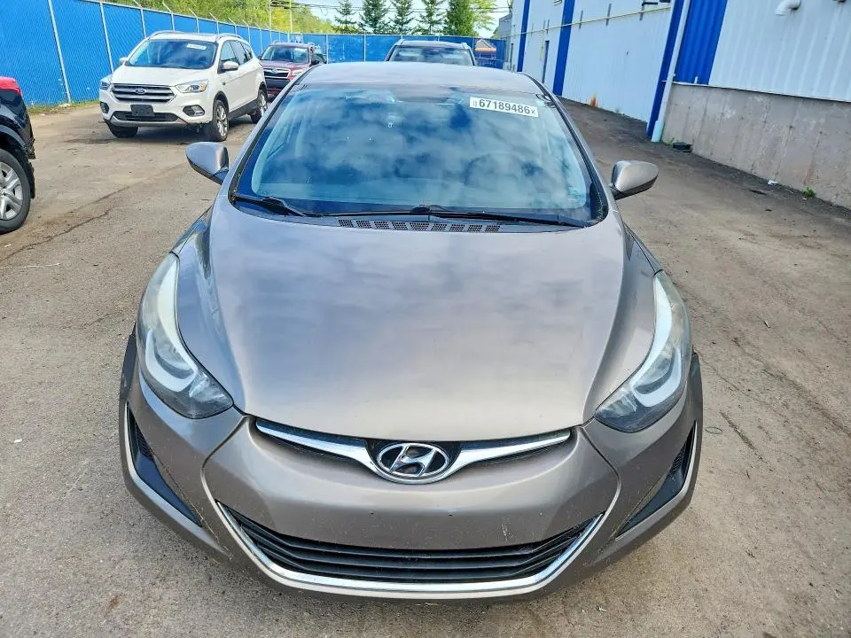2014 HYUNDAI ELANTRA SE  