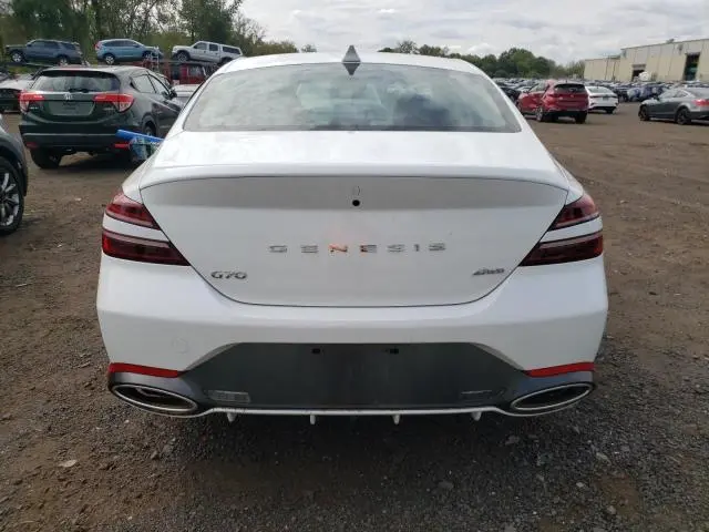2025 GENESIS G70 BASE  