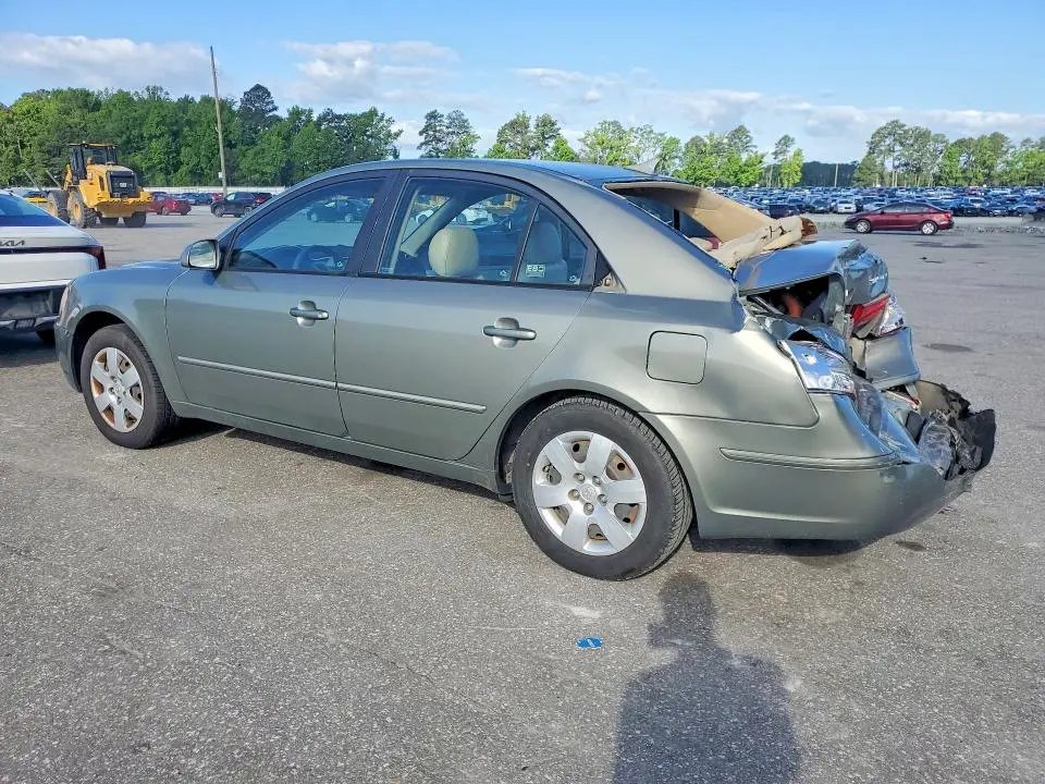 2010 HYUNDAI SONATA GLS  
