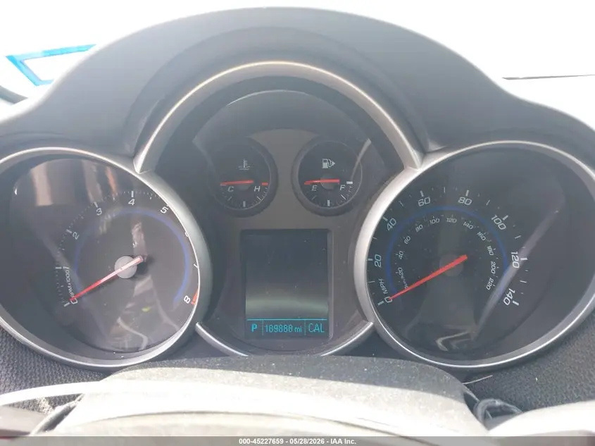 2013 CHEVROLET CRUZE 2LT AUTO