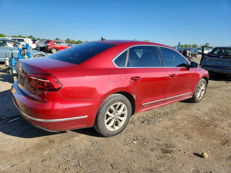 2017 VOLKSWAGEN PASSAT S  