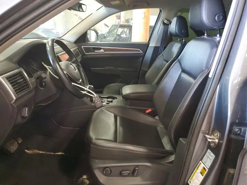 2018 VOLKSWAGEN ATLAS SE  
