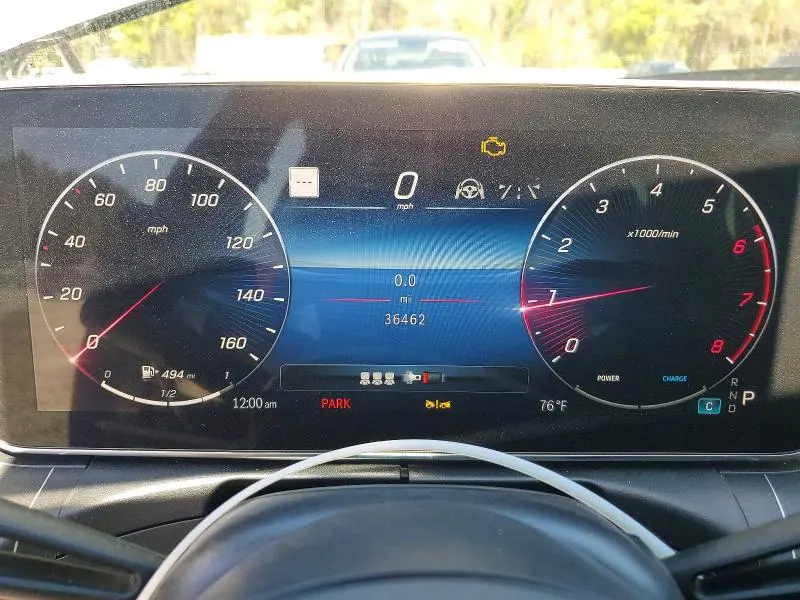 2024 MERCEDES-BENZ C 300  