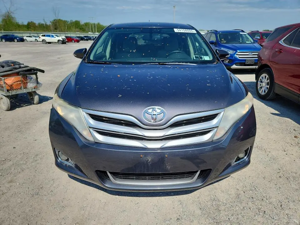 2015 TOYOTA VENZA LE  