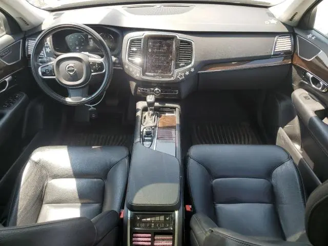 2016 VOLVO XC90 T6  