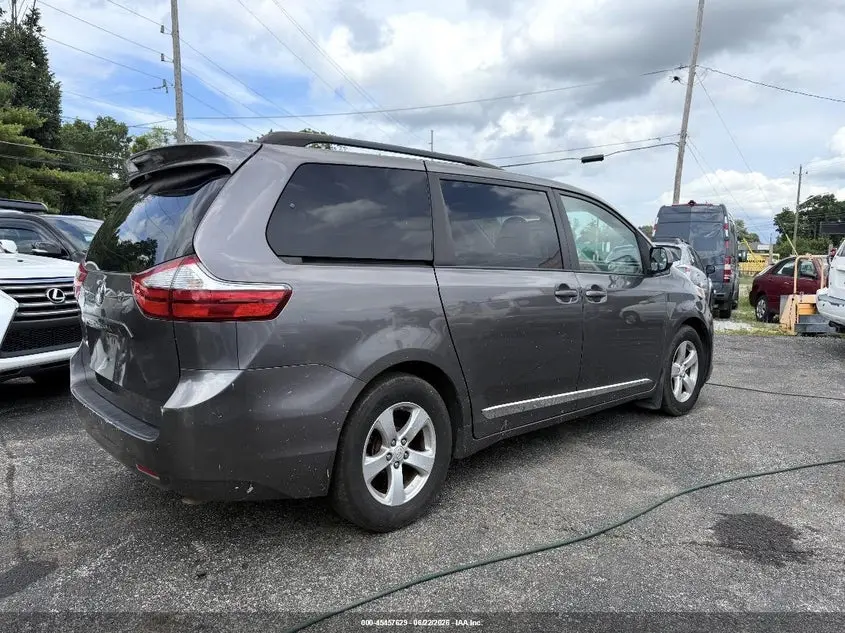 2017 TOYOTA SIENNA LE 8 PASSENGER