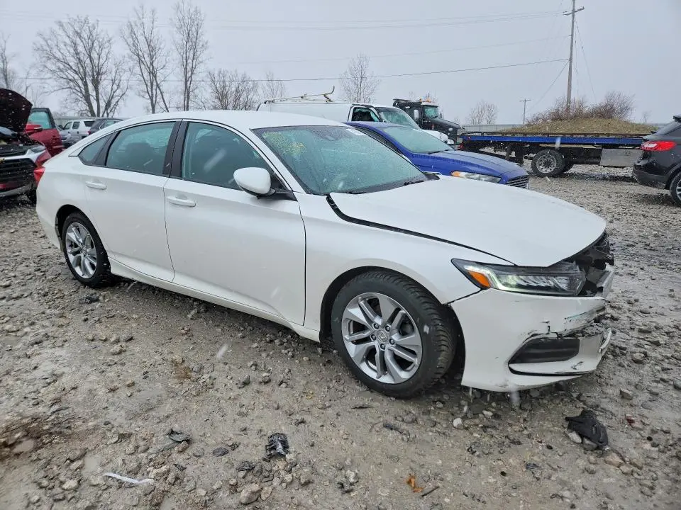 2018 HONDA ACCORD LX  