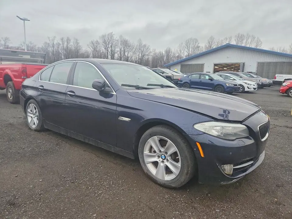 2013 BMW 528 XI  