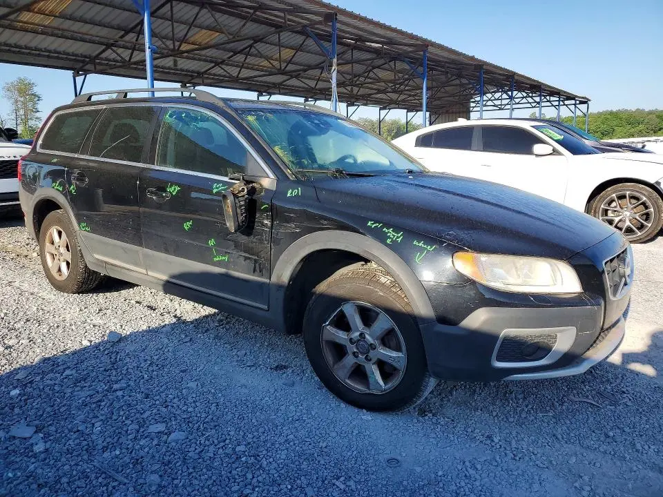 2012 VOLVO XC70 3.2  