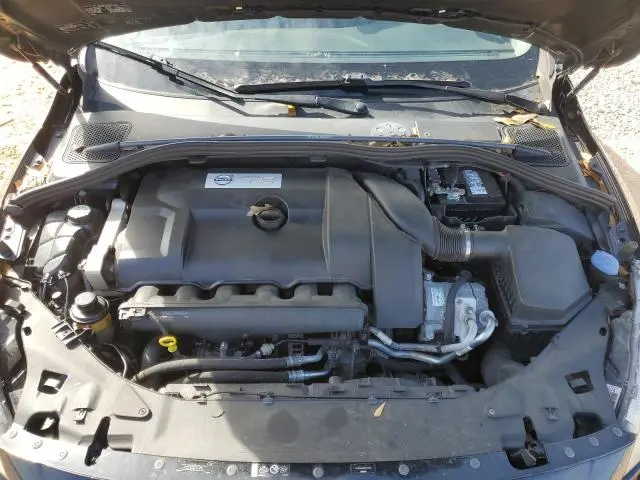 2013 VOLVO S60 T6  