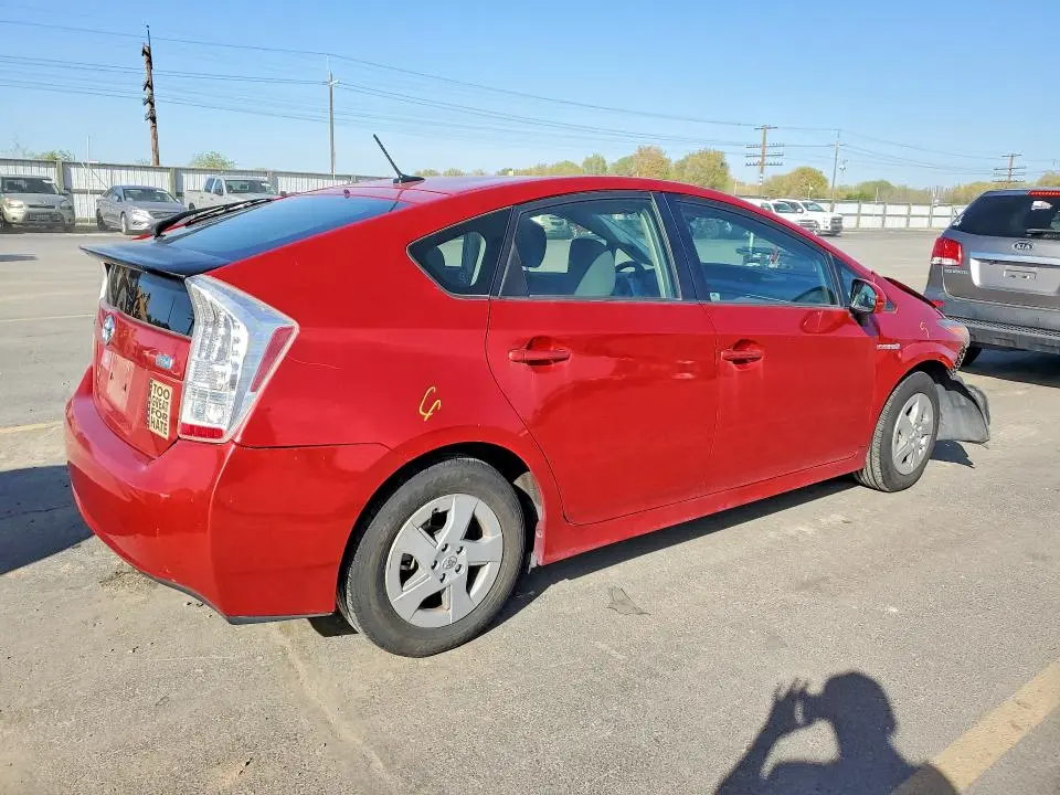 2010 TOYOTA PRIUS II  