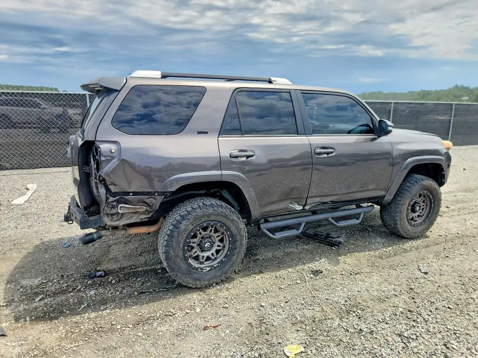 2014 TOYOTA 4RUNNER SR5 PREMIUM  