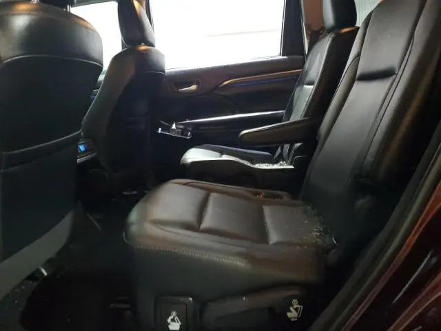 2018 TOYOTA HIGHLANDER LIMITED  