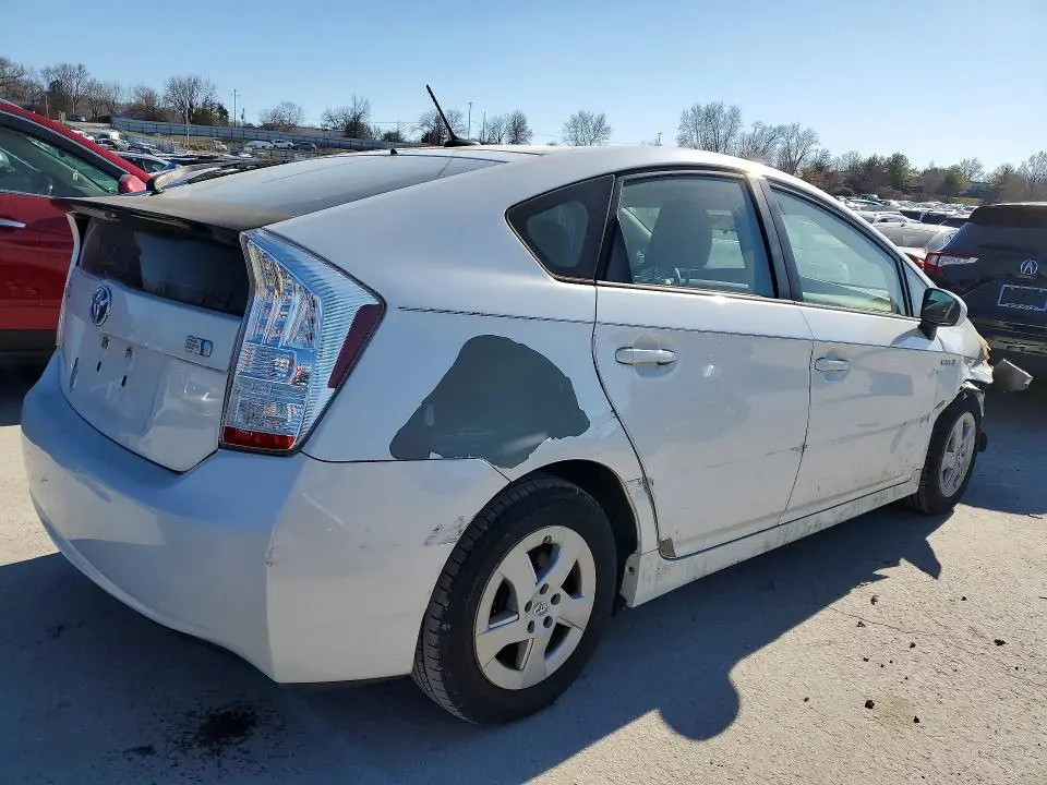 2010 TOYOTA PRIUS   