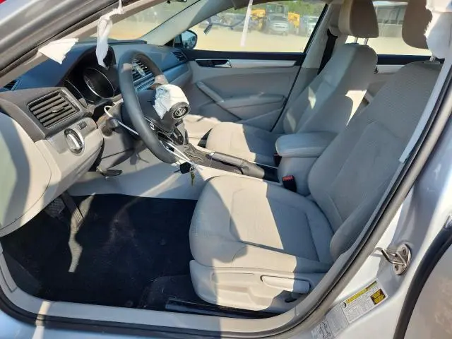 2017 VOLKSWAGEN PASSAT S