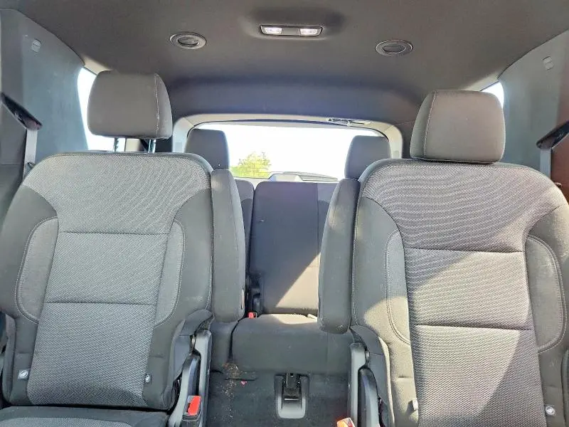 2022 CHEVROLET TRAVERSE LT  