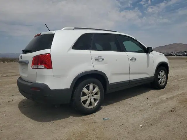 2013 KIA SORENTO LX  