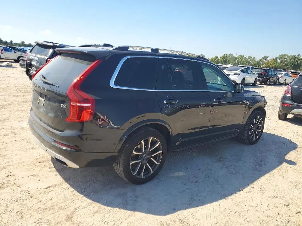2016 VOLVO XC90 T6  
