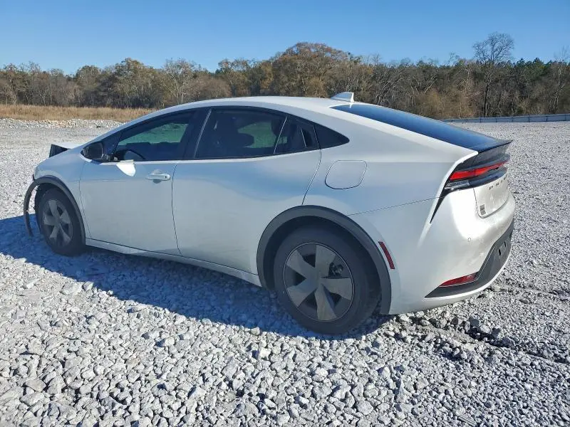 2024 TOYOTA PRIUS LE  