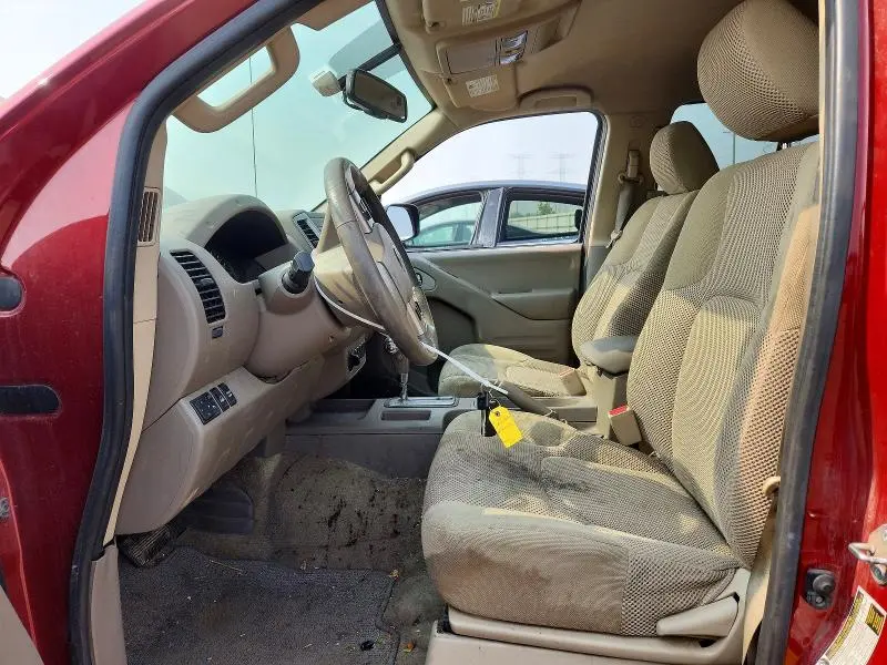 2016 NISSAN FRONTIER SV  