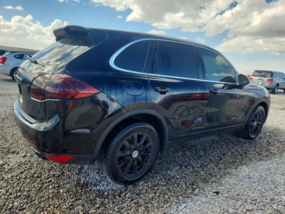 2012 PORSCHE CAYENNE   