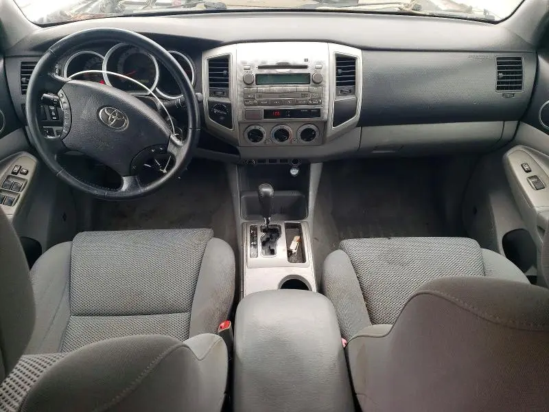 2011 TOYOTA TACOMA V6  