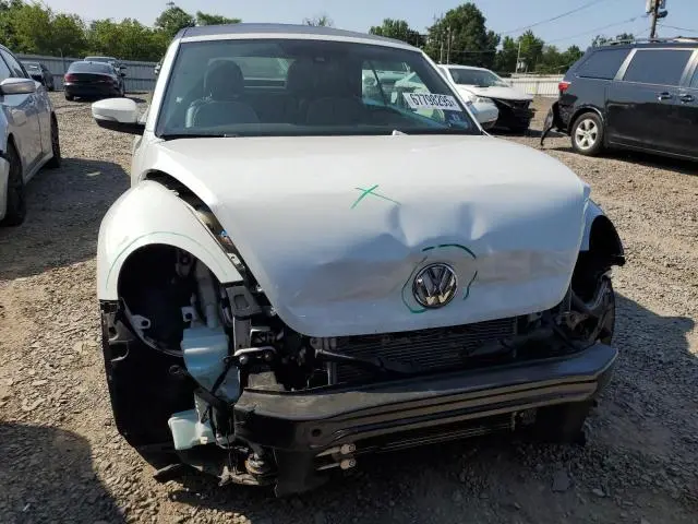 2016 VOLKSWAGEN BEETLE S/SE  