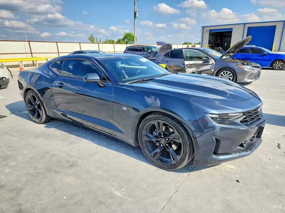 2021 CHEVROLET CAMARO LS  