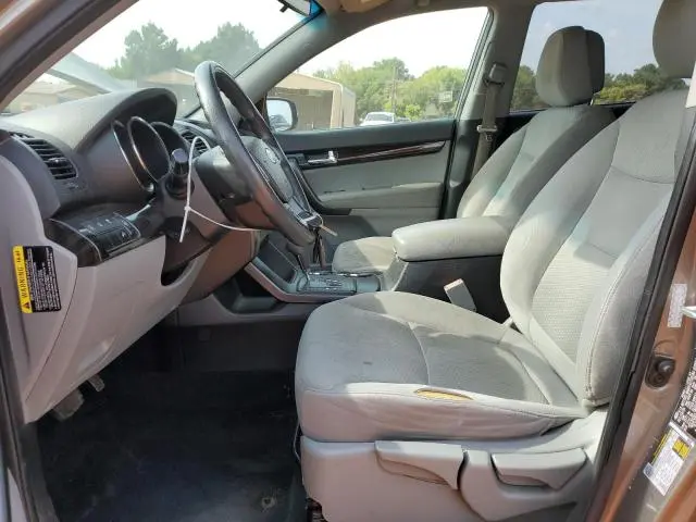 2011 KIA SORENTO BASE  