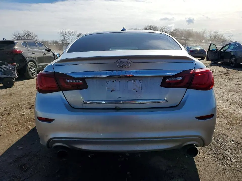 2011 INFINITI M37 X  