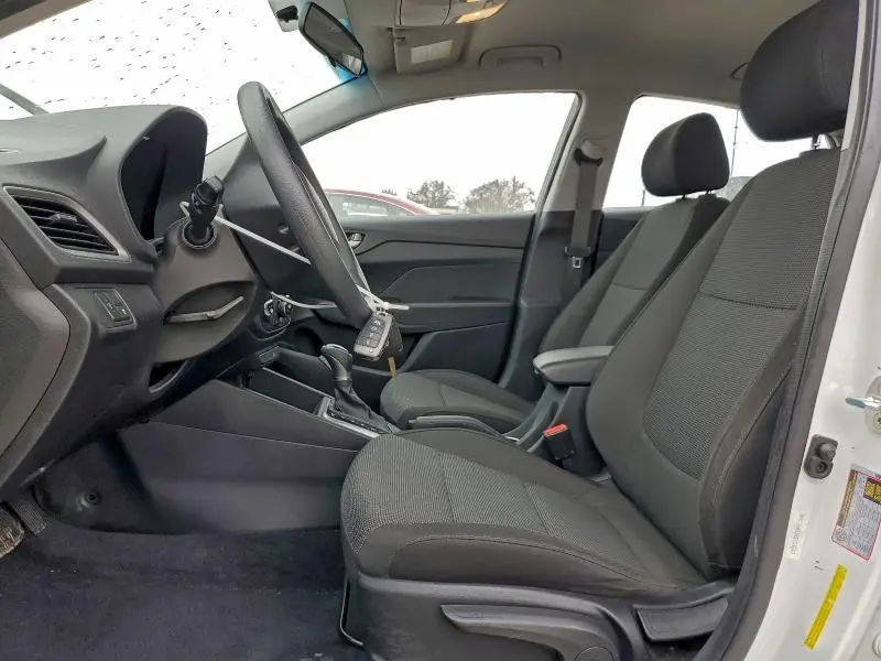 2019 HYUNDAI ACCENT SE  
