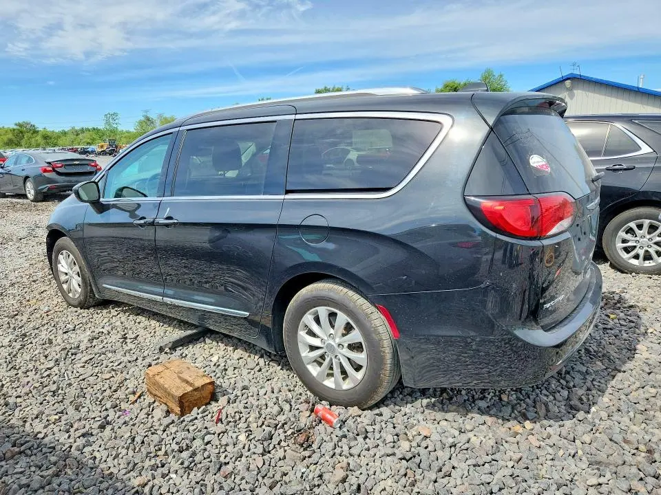 2018 CHRYSLER PACIFICA TOURING L PLUS  