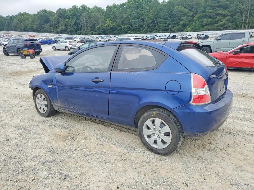 2010 HYUNDAI ACCENT GS  