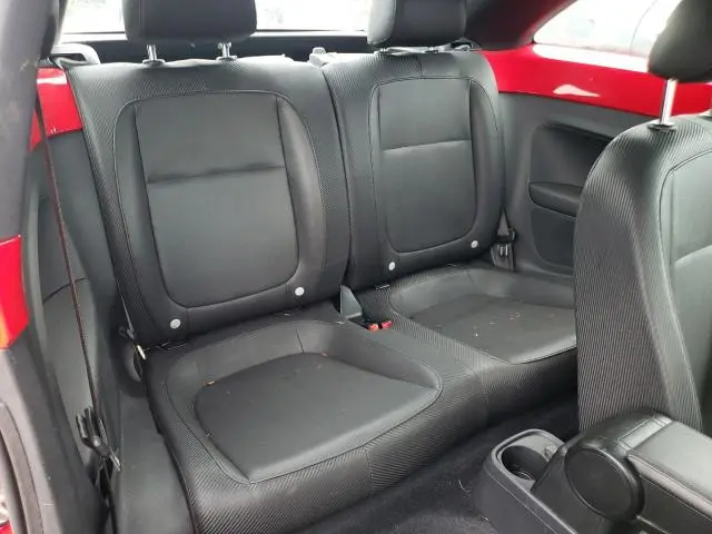 2012 VOLKSWAGEN BEETLE