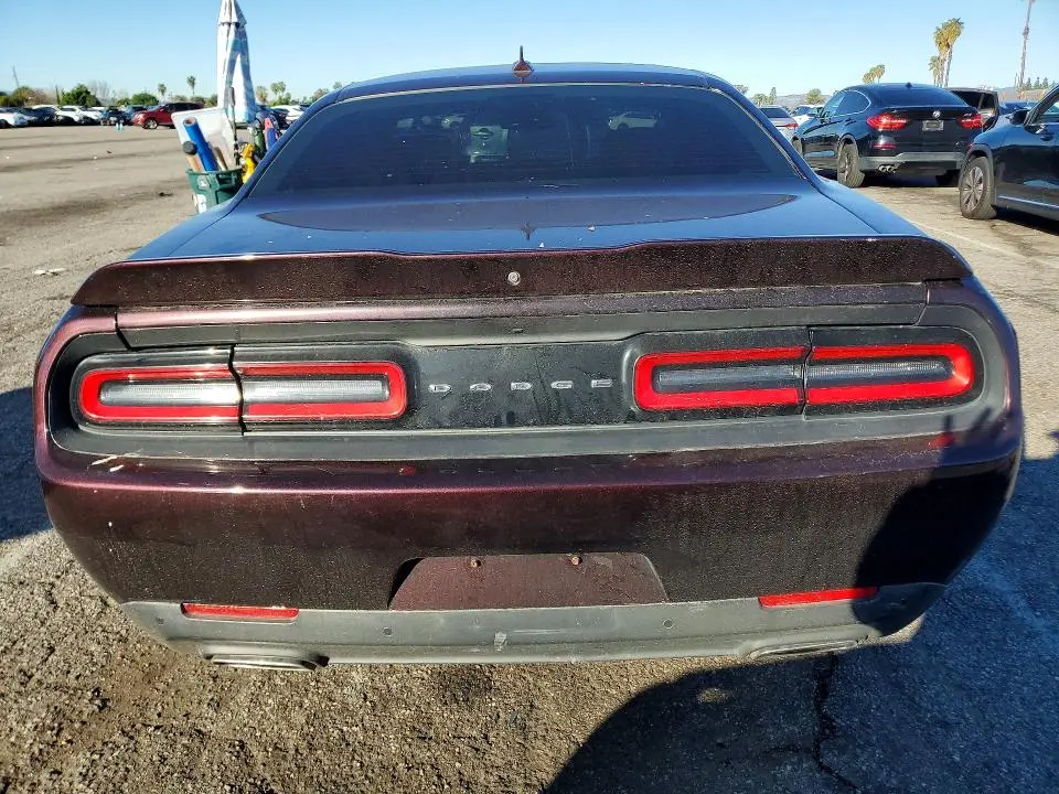 2018 DODGE CHALLENGER SXT  