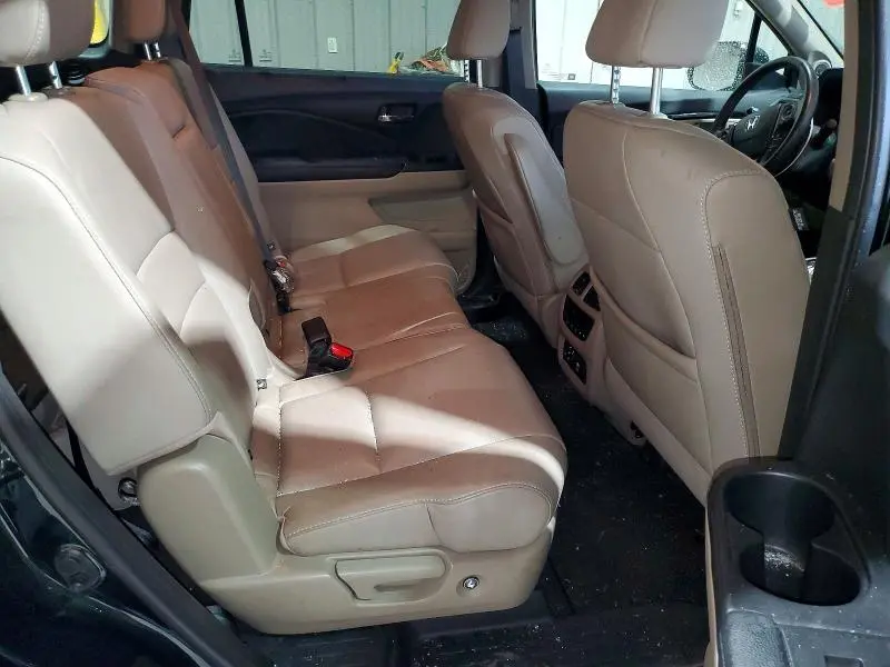 2017 HONDA PILOT TOURING  