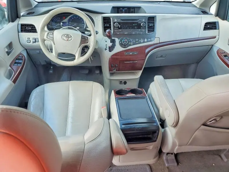 2012 TOYOTA SIENNA XLE 8-PASSENGER  