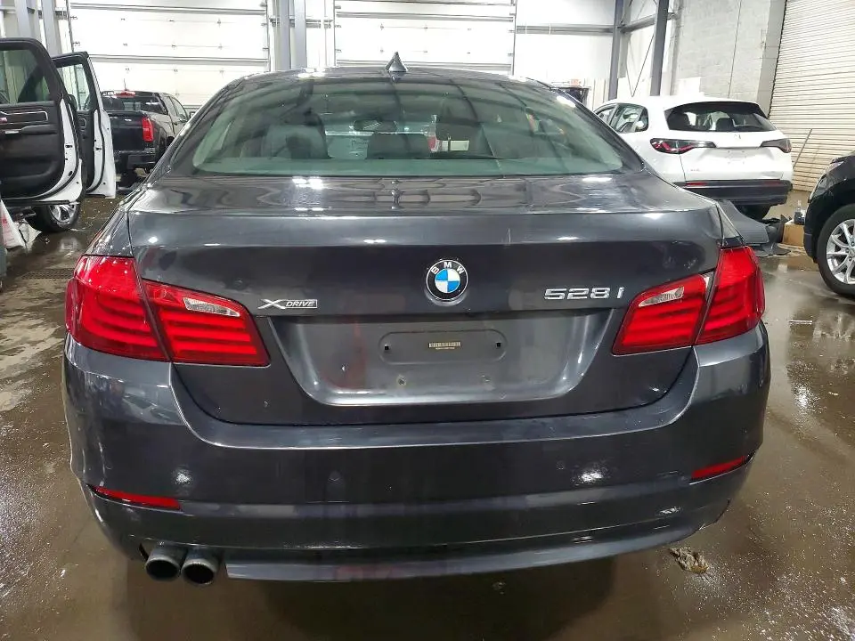 2013 BMW 528 XI  