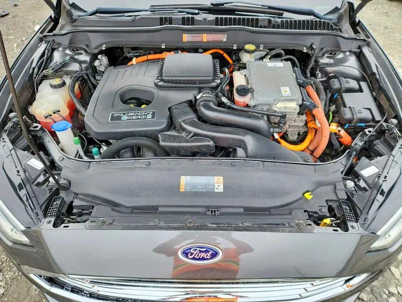 2017 FORD FUSION SE PHEV  