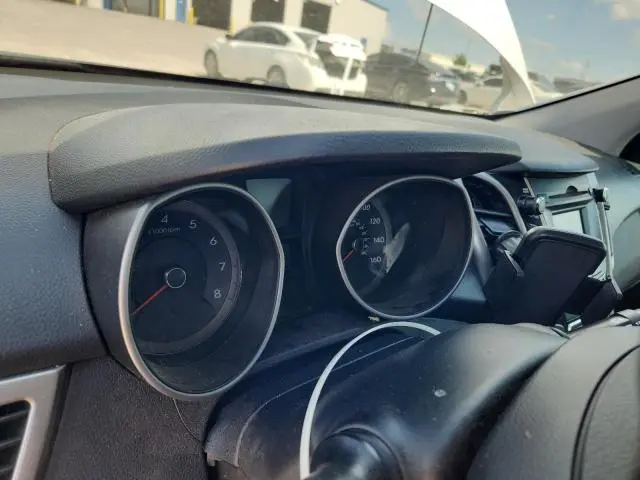 2017 HYUNDAI ELANTRA GT   