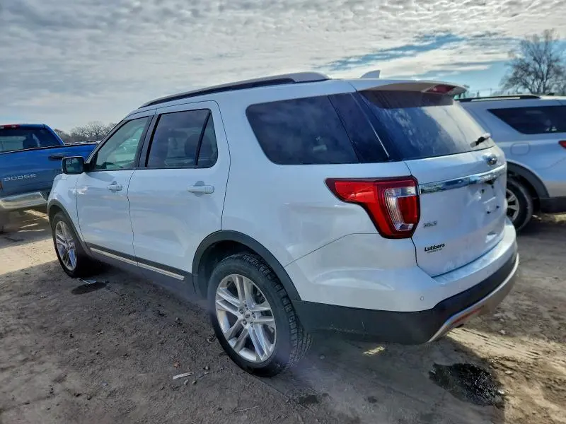 2016 FORD EXPLORER XLT  