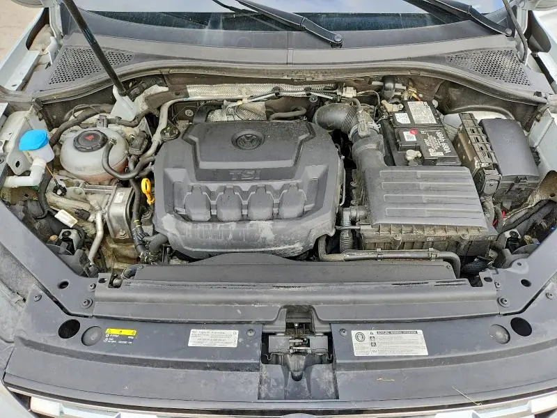 2018 VOLKSWAGEN TIGUAN SE  