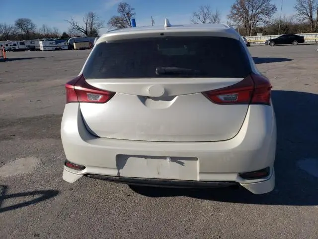 2016 TOYOTA SCION IM 