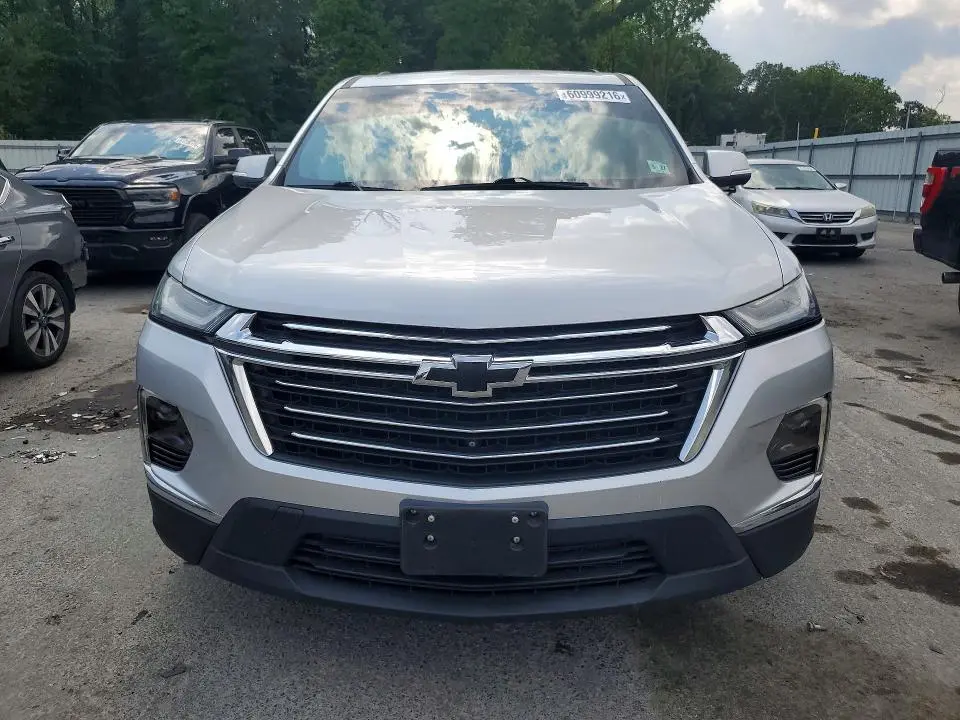 2022 CHEVROLET TRAVERSE LT  